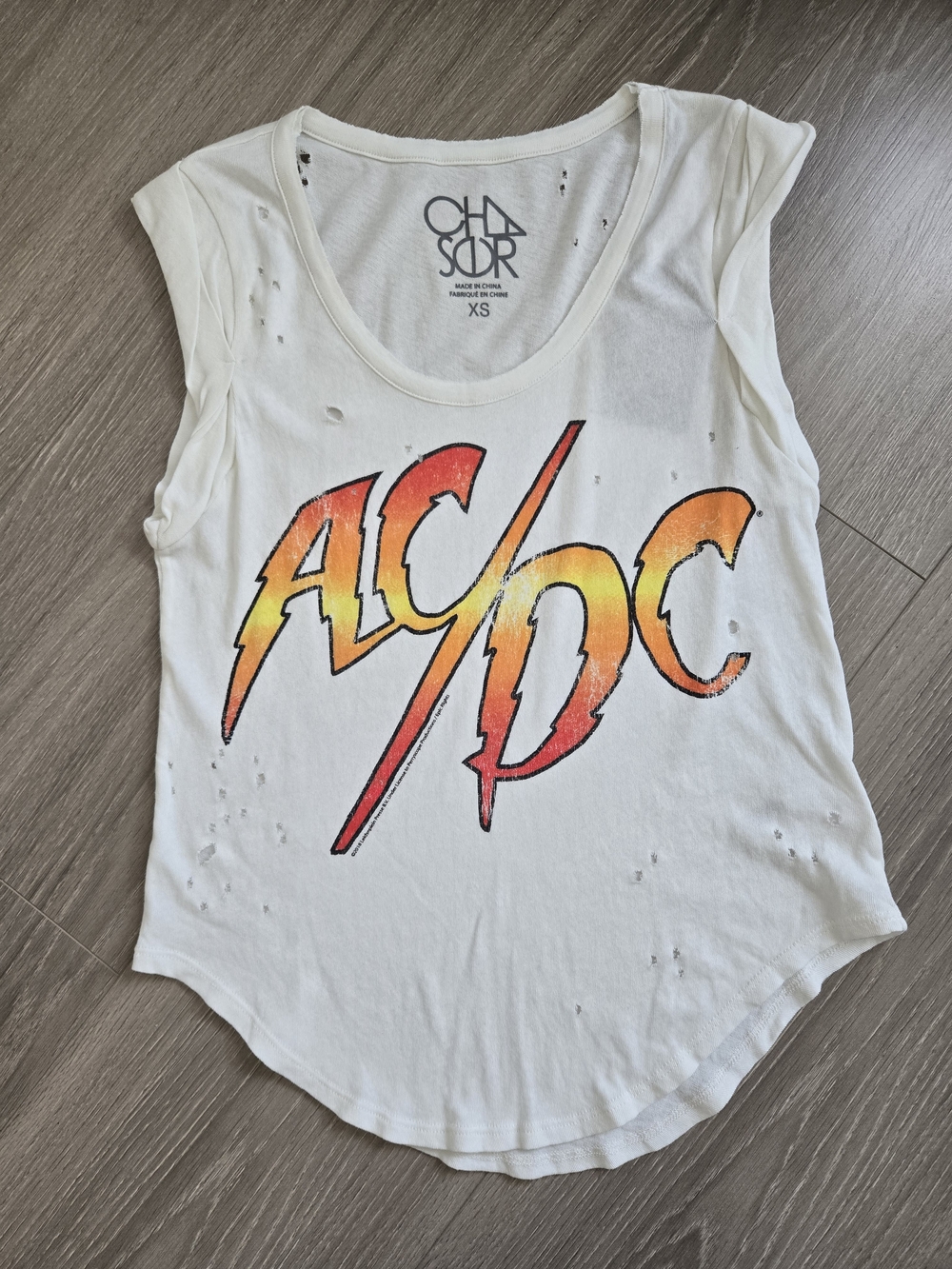 NWT CHASER AC/DC White Distressed Logo Rock Top Size XS